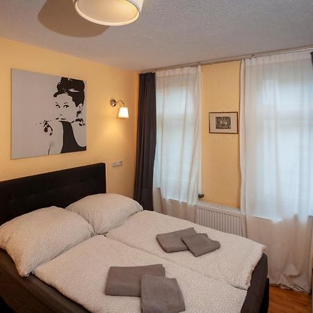 Apartment Ferienwohnung Blumenstadt Erfurt Esterno foto