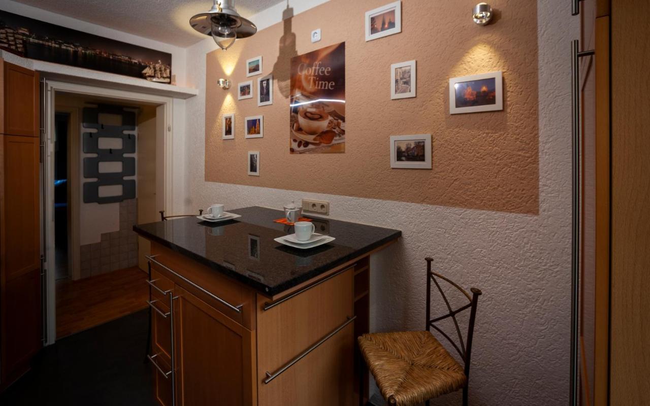 Apartment Ferienwohnung Blumenstadt Erfurt Esterno foto