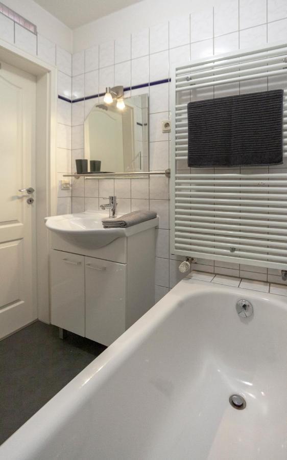 Apartment Ferienwohnung Blumenstadt Erfurt Esterno foto