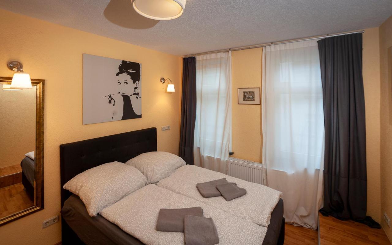 Apartment Ferienwohnung Blumenstadt Erfurt Esterno foto